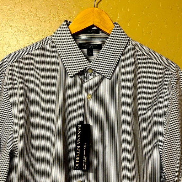 Banana Republic Men’s Slim Fit Dress Shirt NWT L - Picture 1 of 5